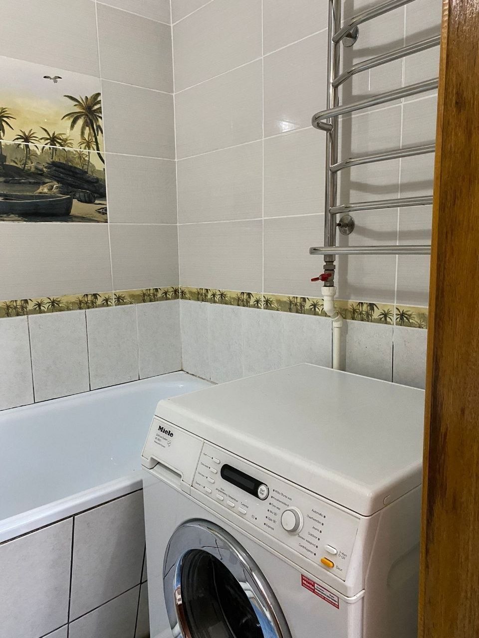 One-Room Apartment in Central Chisinau photo 8 of 8