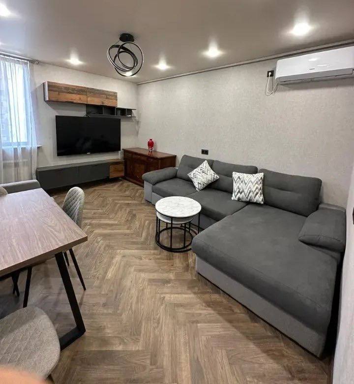 Furnished 2-Room Apartment in Arabkir photo 3 of 8