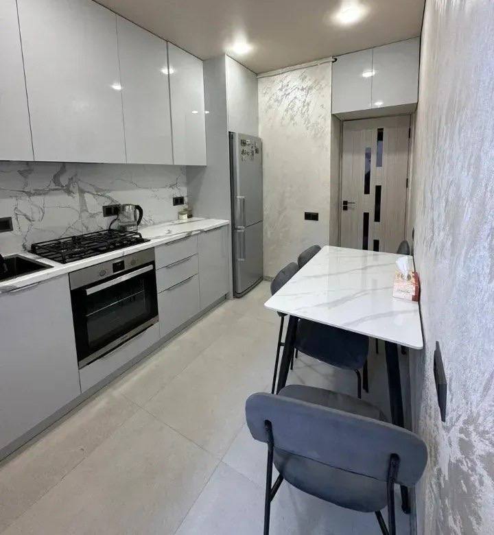 Furnished 2-Room Apartment in Arabkir photo 4 of 8