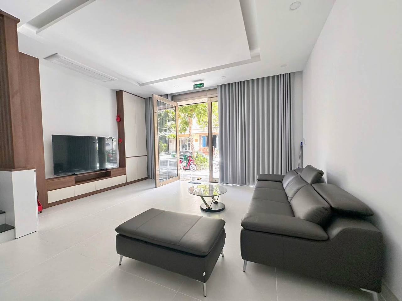 4-Bedroom Villa in Hai Chau photo 1 of 8