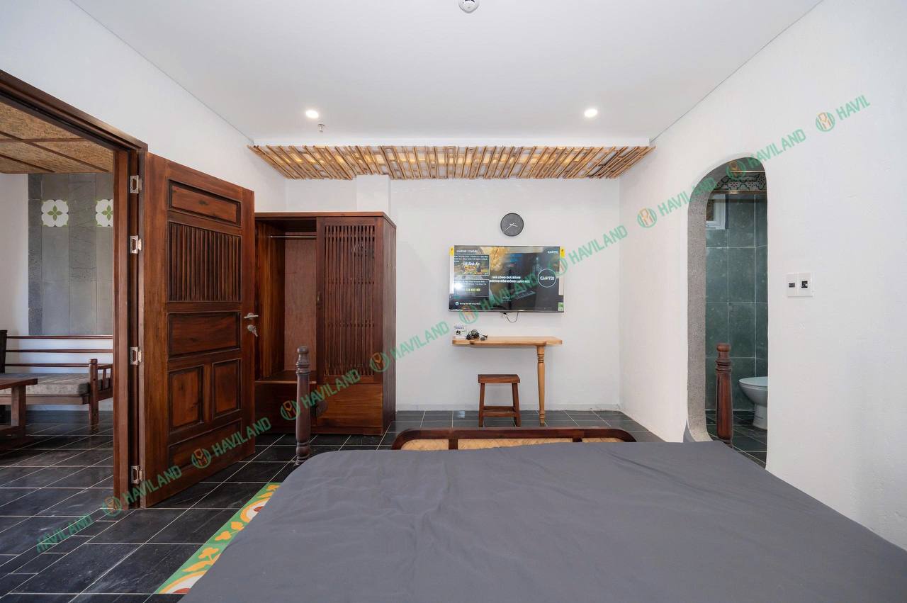 Spacious 1-Bedroom Apartment Near My Khe Beach photo 8 of 8