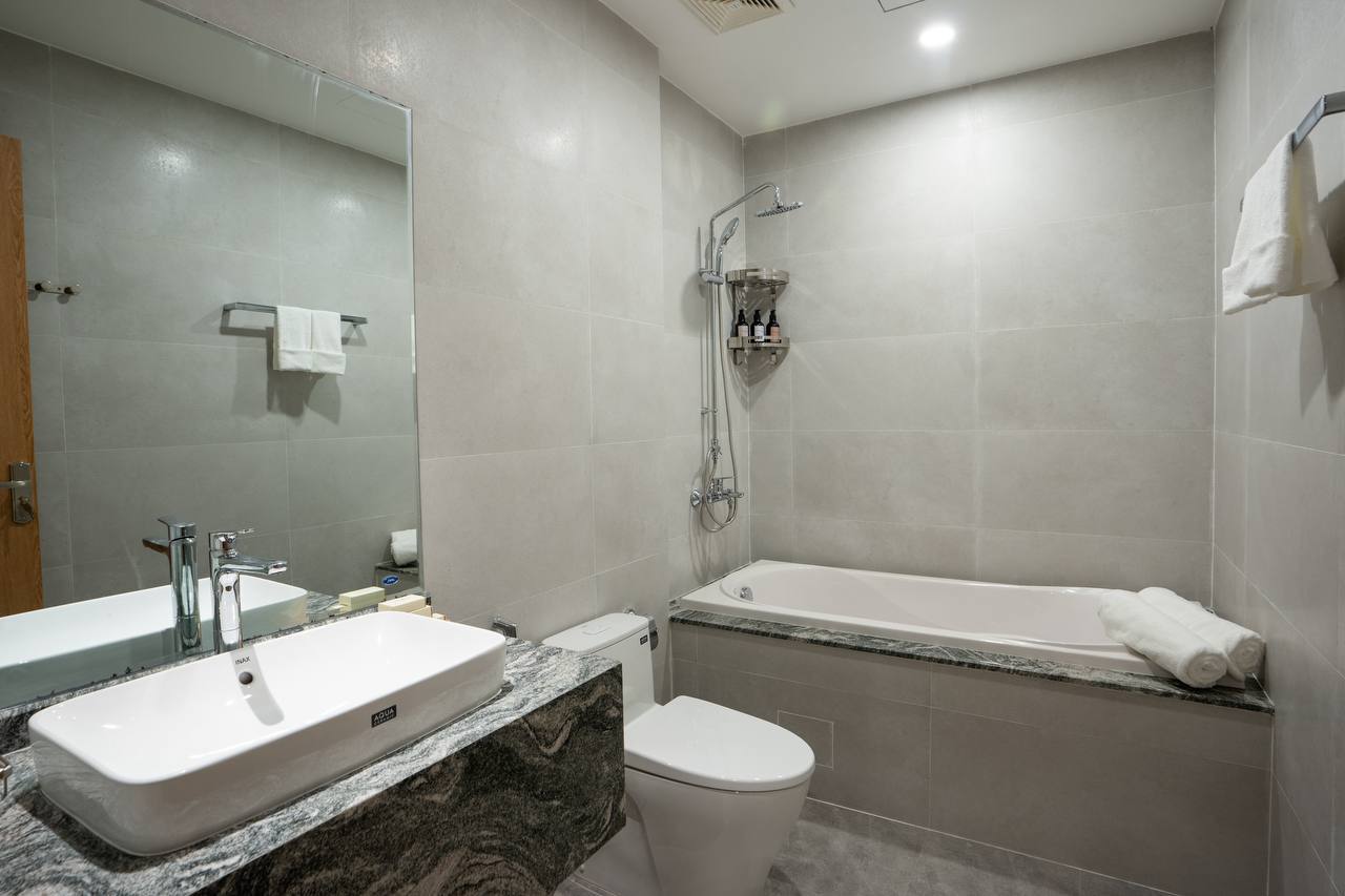 1-Bedroom Apartment in Son Tra photo 8 of 8