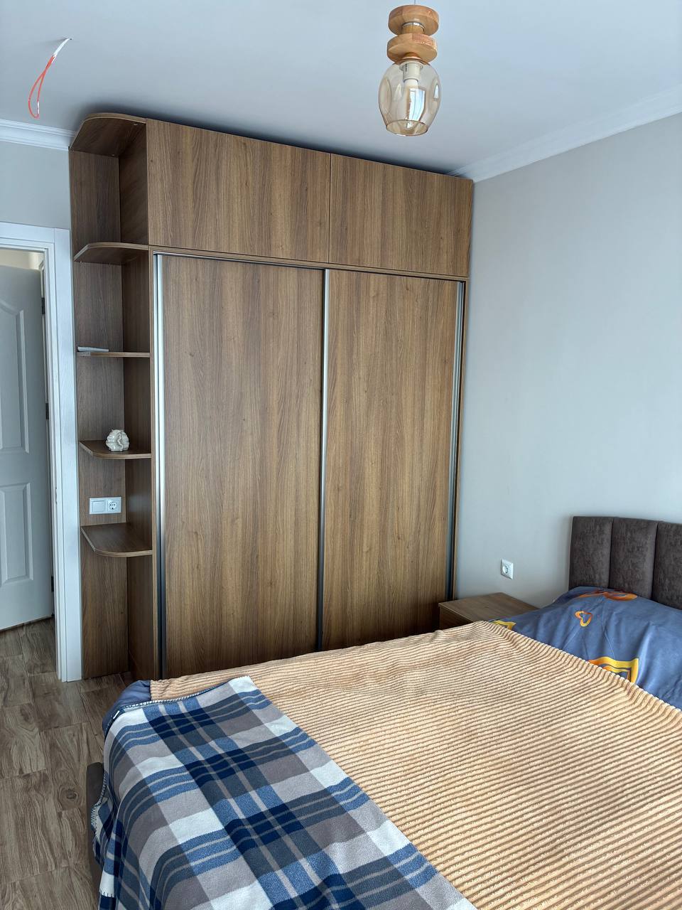 New 1-Bedroom Apartment for Rent photo 5 of 8