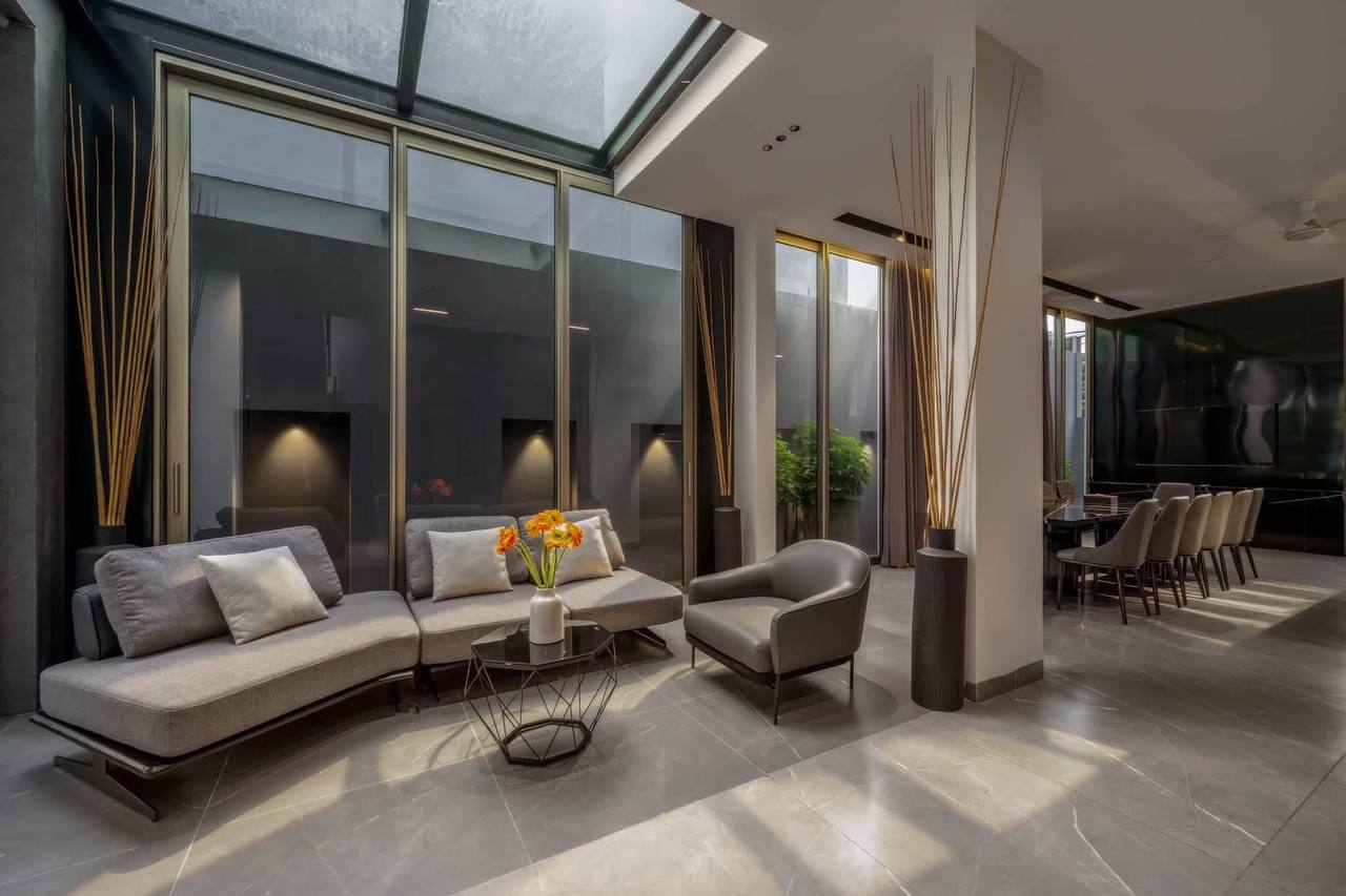 6-Bedroom Villa in Son Tra photo 3 of 8