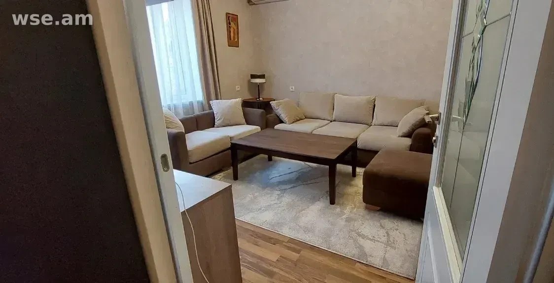 One-Bedroom Apartment in Arabkir photo 1 of 8