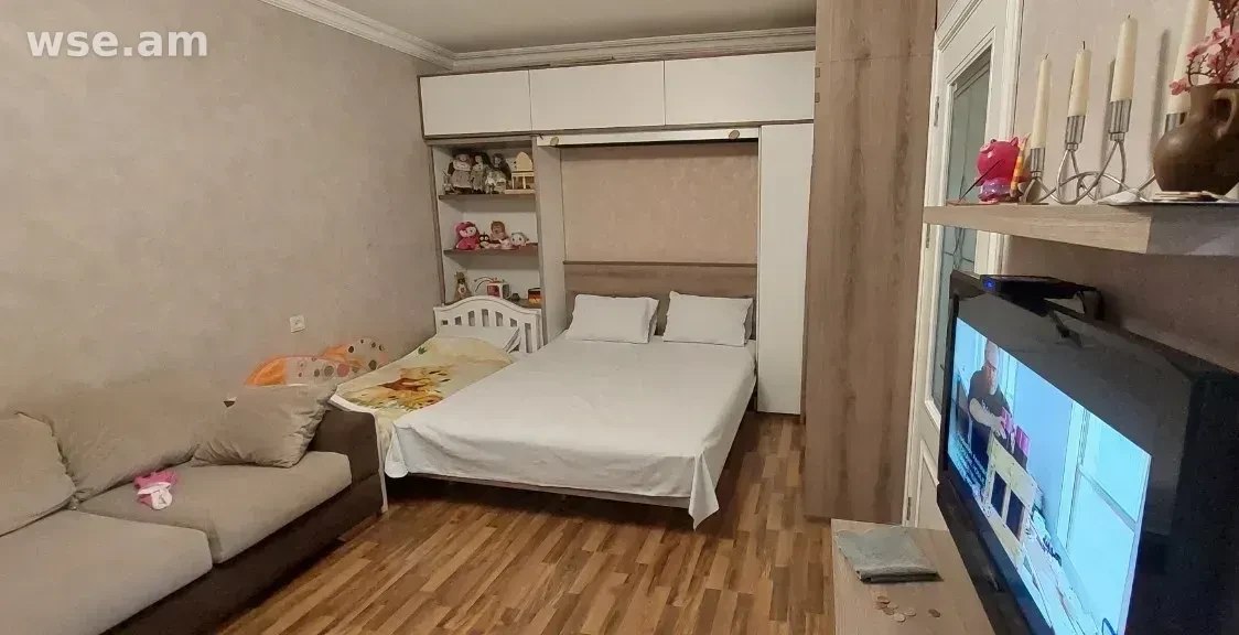 One-Bedroom Apartment in Arabkir photo 5 of 8