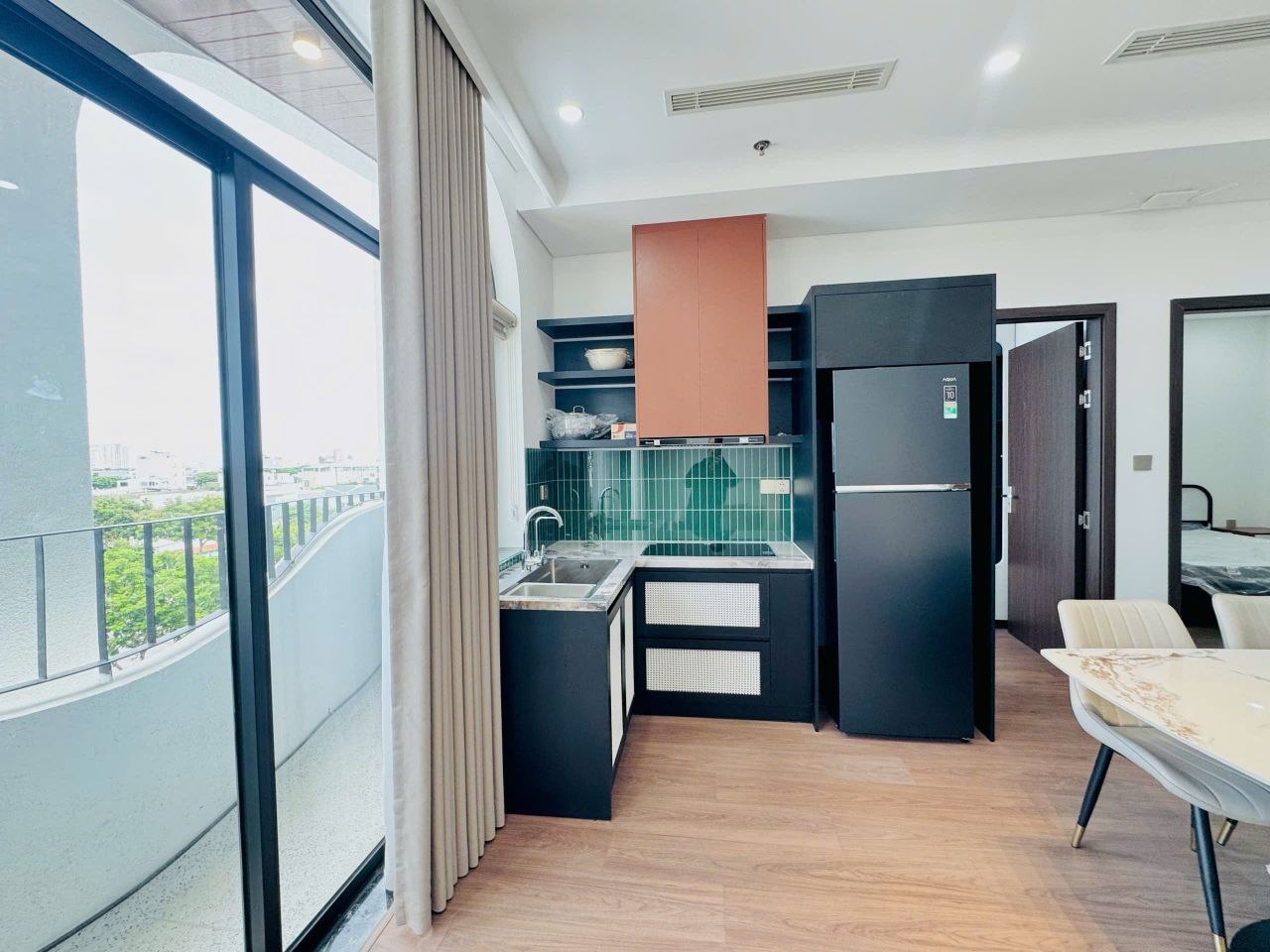 Furnished 2-Bedroom Apartment in FPT City photo 3 of 8