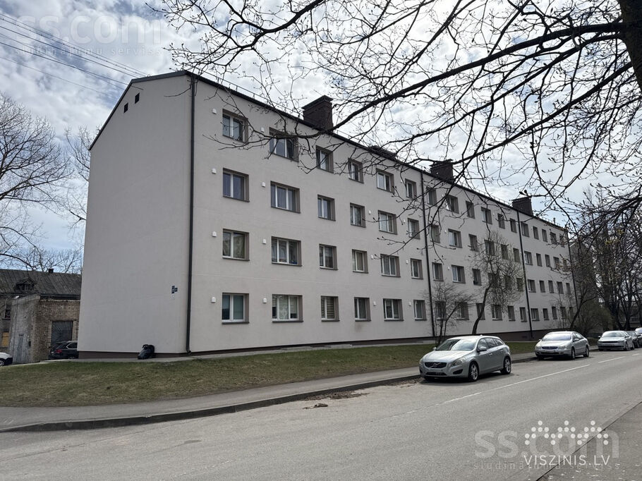 2-Room Apartment in Vecmīlgrāvis photo 1 of 8