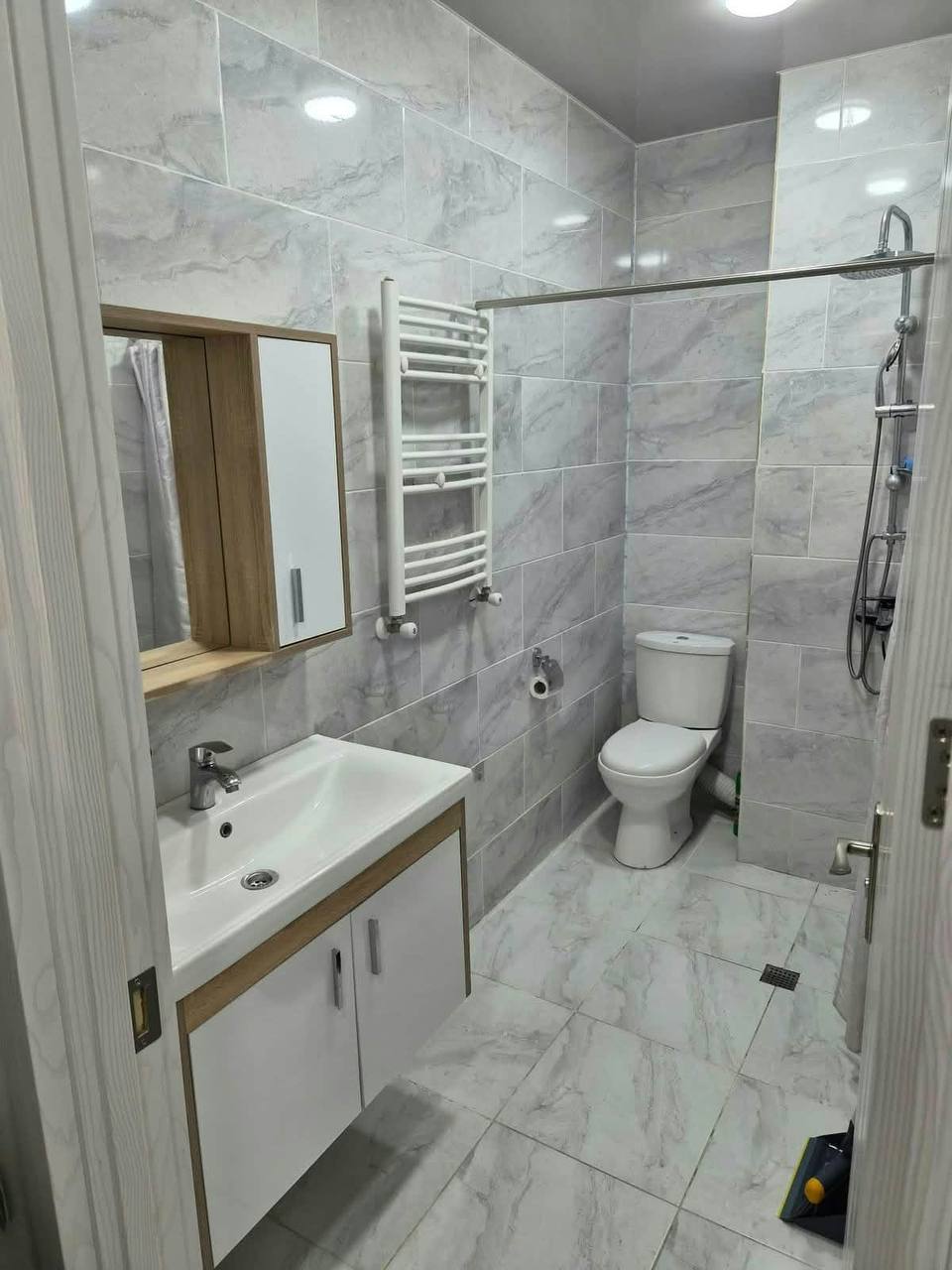 2-Bedroom Apartment on Khaydar Abashidze Street photo 7 of 8