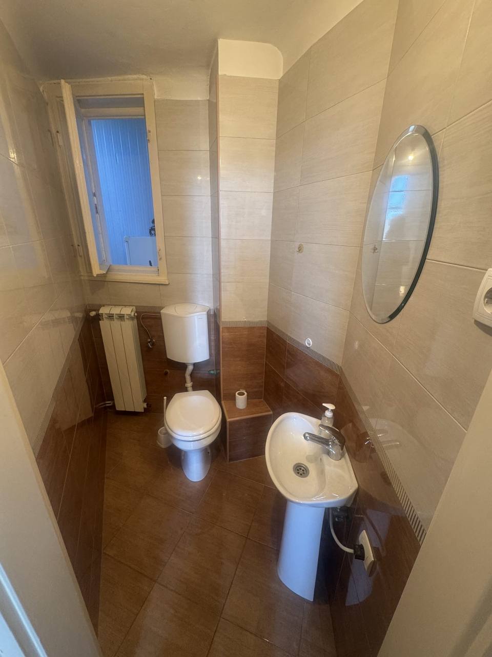 Unfurnished Two-Bedroom Apartment in Dorcol photo 5 of 8