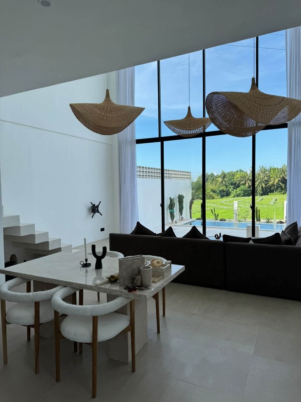 Two-Bedroom Villa in Buwit photo 6 of 8
