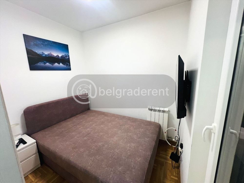1.5-Room Apartment with Garage in Lekino Brdo photo 7 of 8