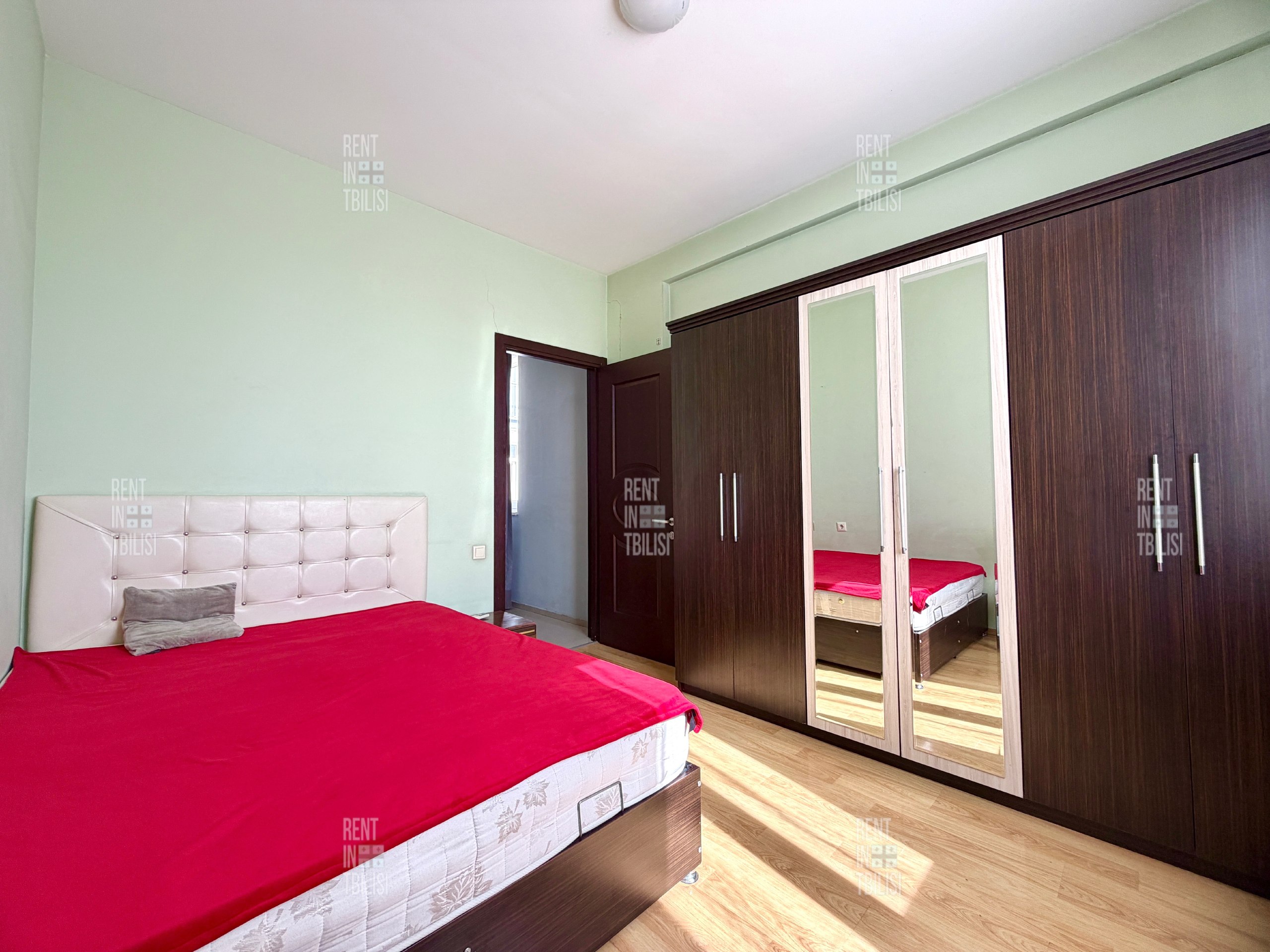 2-Bedroom Apartment in Chugureti photo 7 of 8