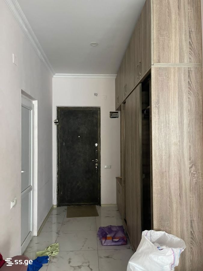 Two-Bedroom Apartment in Batumi photo 3 of 8