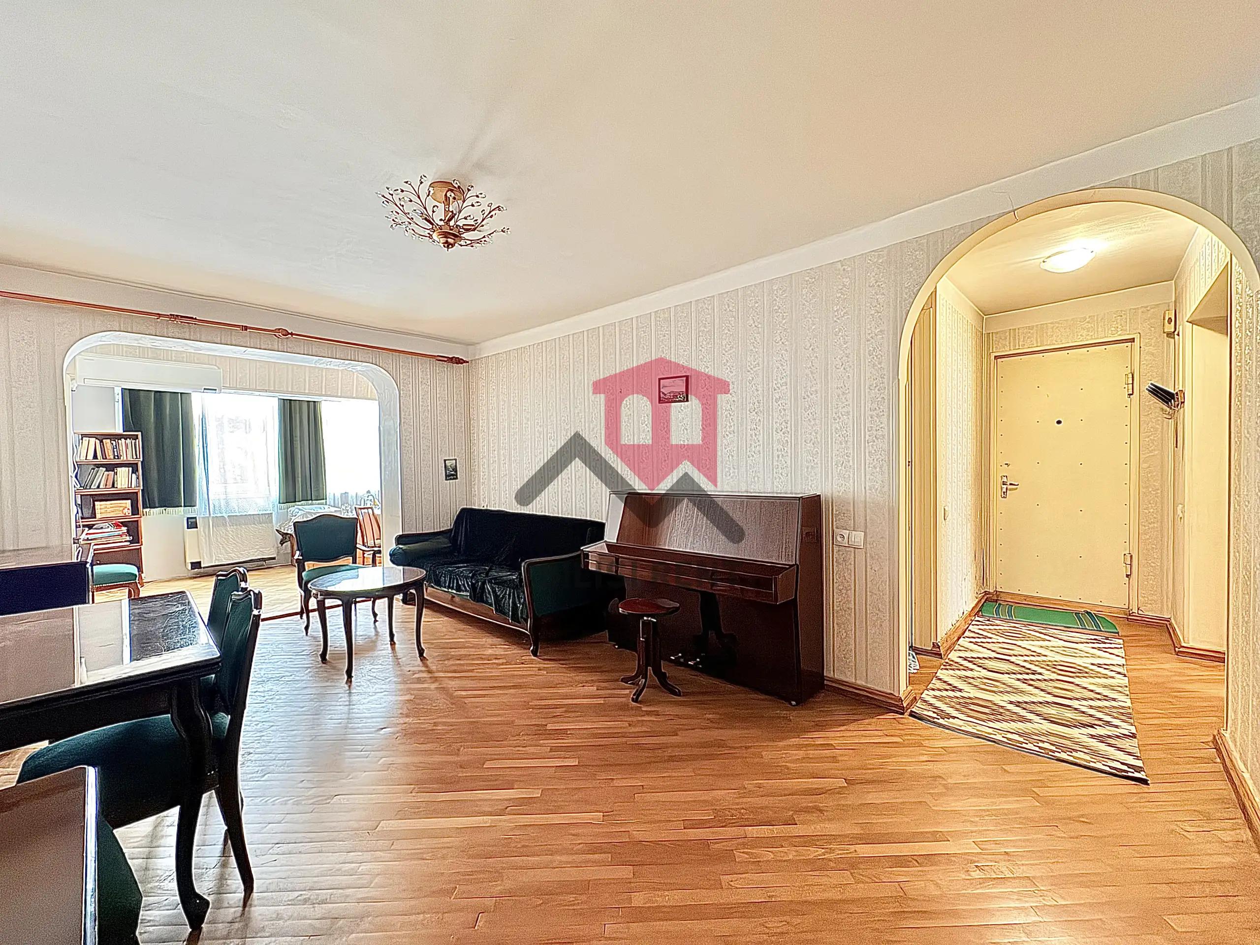 Spacious 2-Bedroom Apartment Near Technical University photo 1 of 8