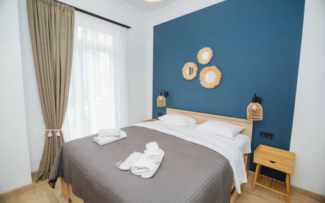 Two-Room Apartment in Batumi Old Town photo 3 of 6