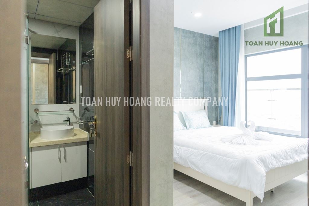 Luxury 2-Bedroom Sea-View Apartment at Monarchy B photo 7 of 8