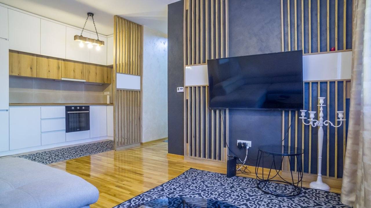 1.5-Room Apartment in New Belgrade photo 1 of 8