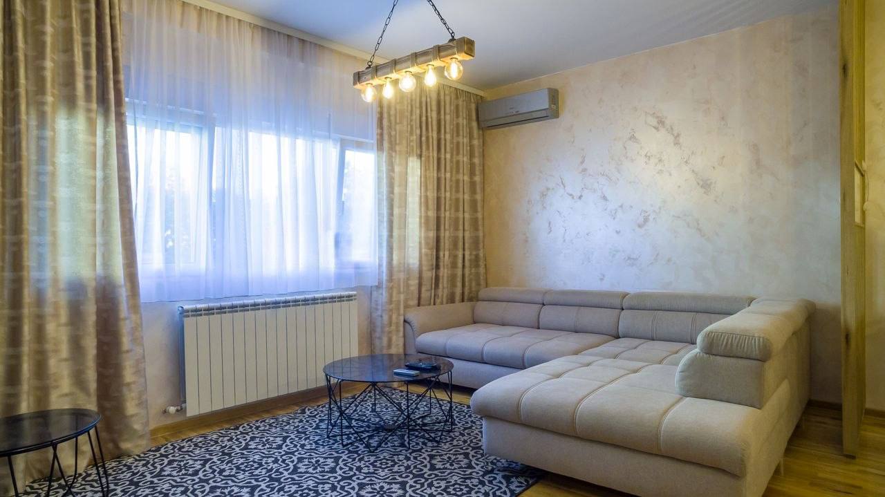 1.5-Room Apartment in New Belgrade photo 4 of 8