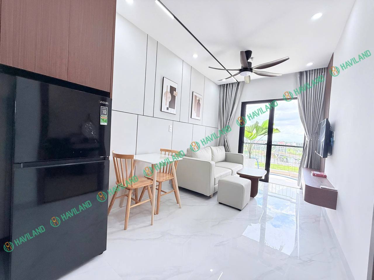 Brand-New 1-Bedroom Apartment in Khue My photo 3 of 8