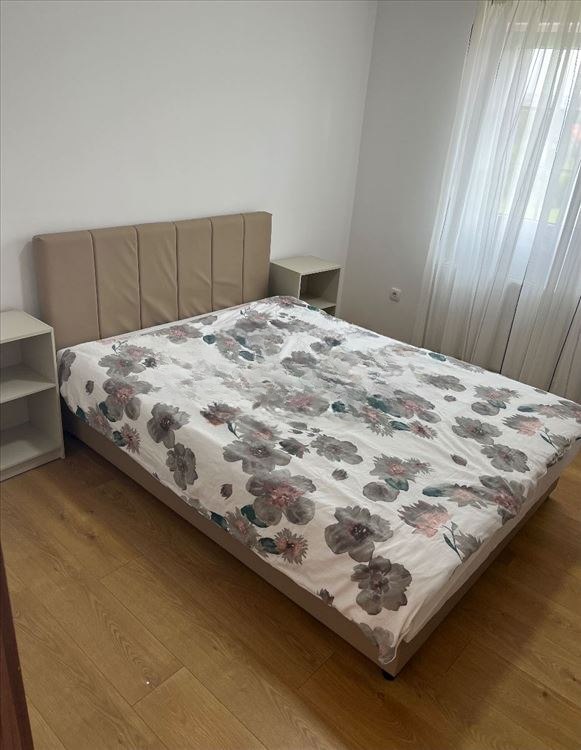 One-and-a-half-room apartment in Čukarica photo 4 of 6