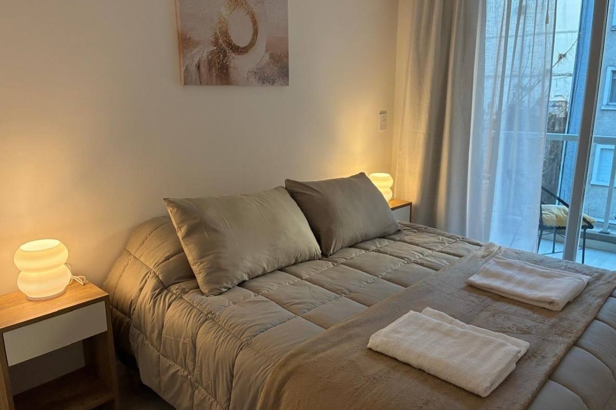 Two-Room Apartment with Balcony in Palermo/Colegiales photo 4 of 8