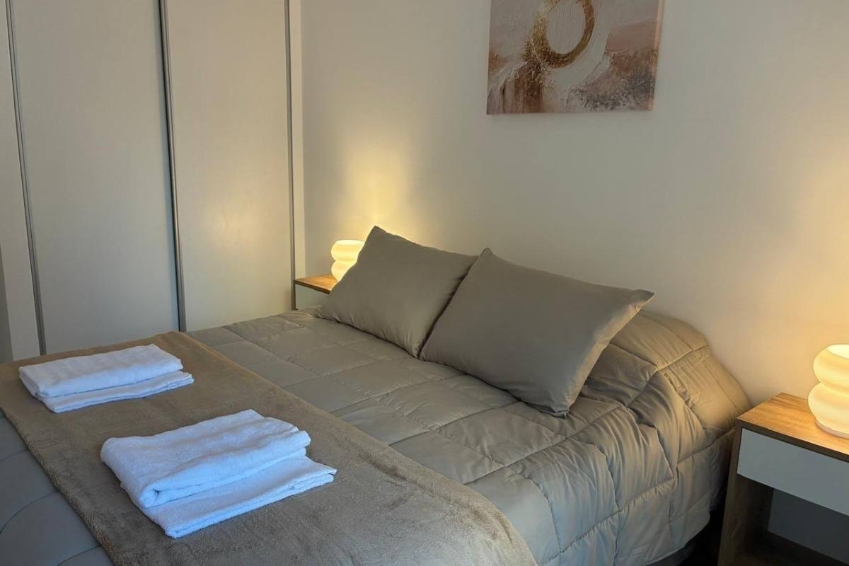 Two-Room Apartment with Balcony in Palermo/Colegiales photo 5 of 8