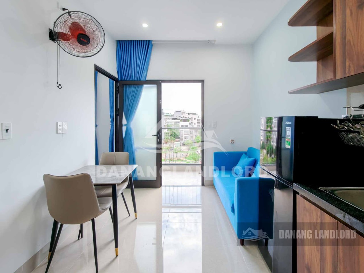 1-Bedroom Apartment in Khue My Dong photo 8 of 8