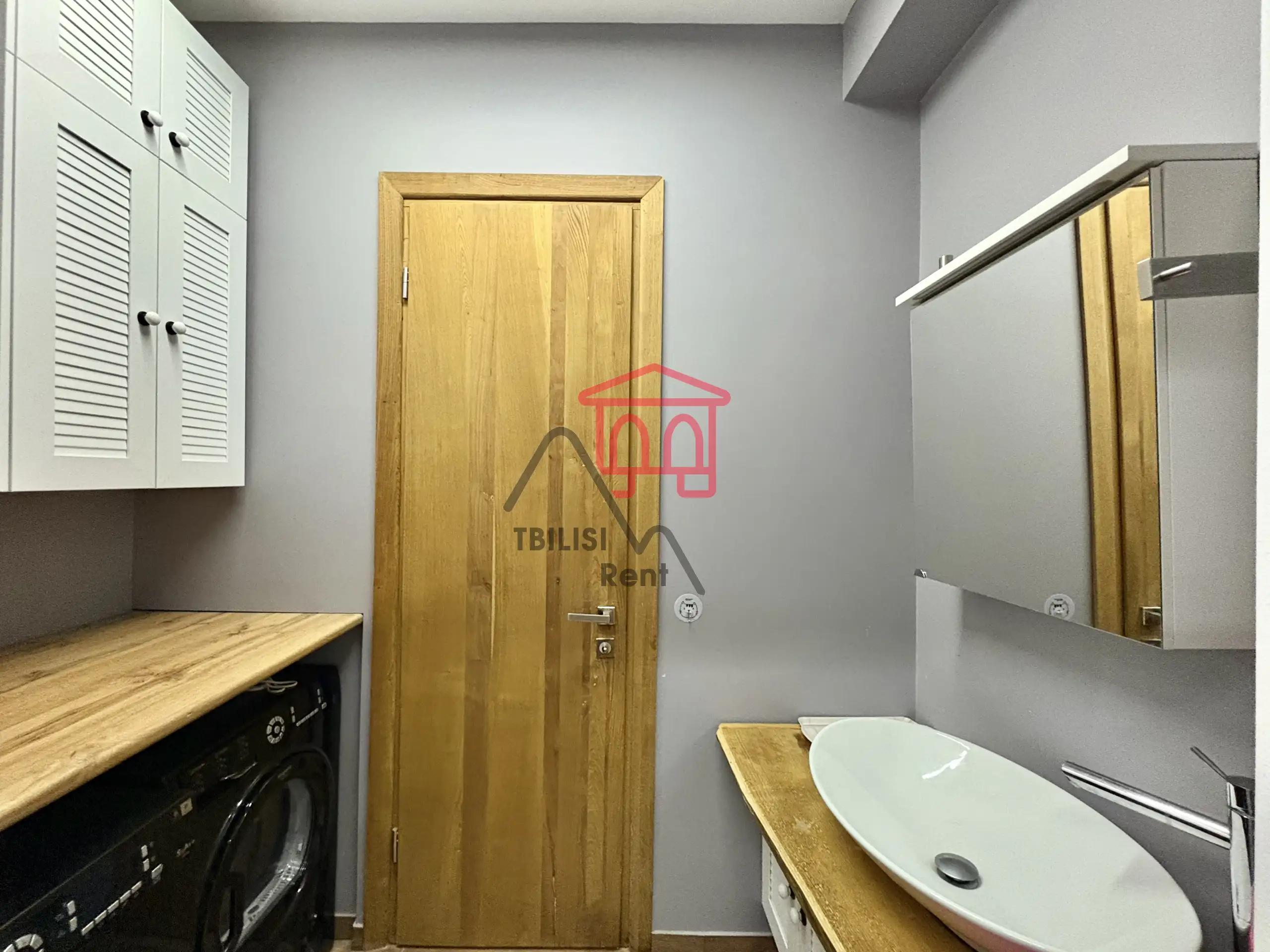 Дизайнерская квартира в Сабуртало photo 8 of 8