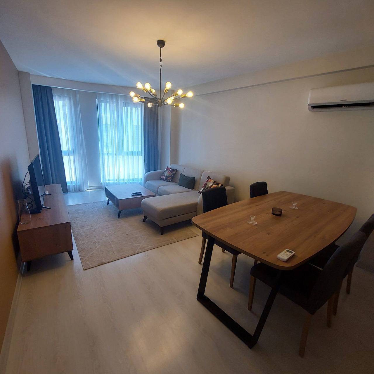 Furnished 2-Bedroom Apartment in PERA BLUE photo 1 of 6