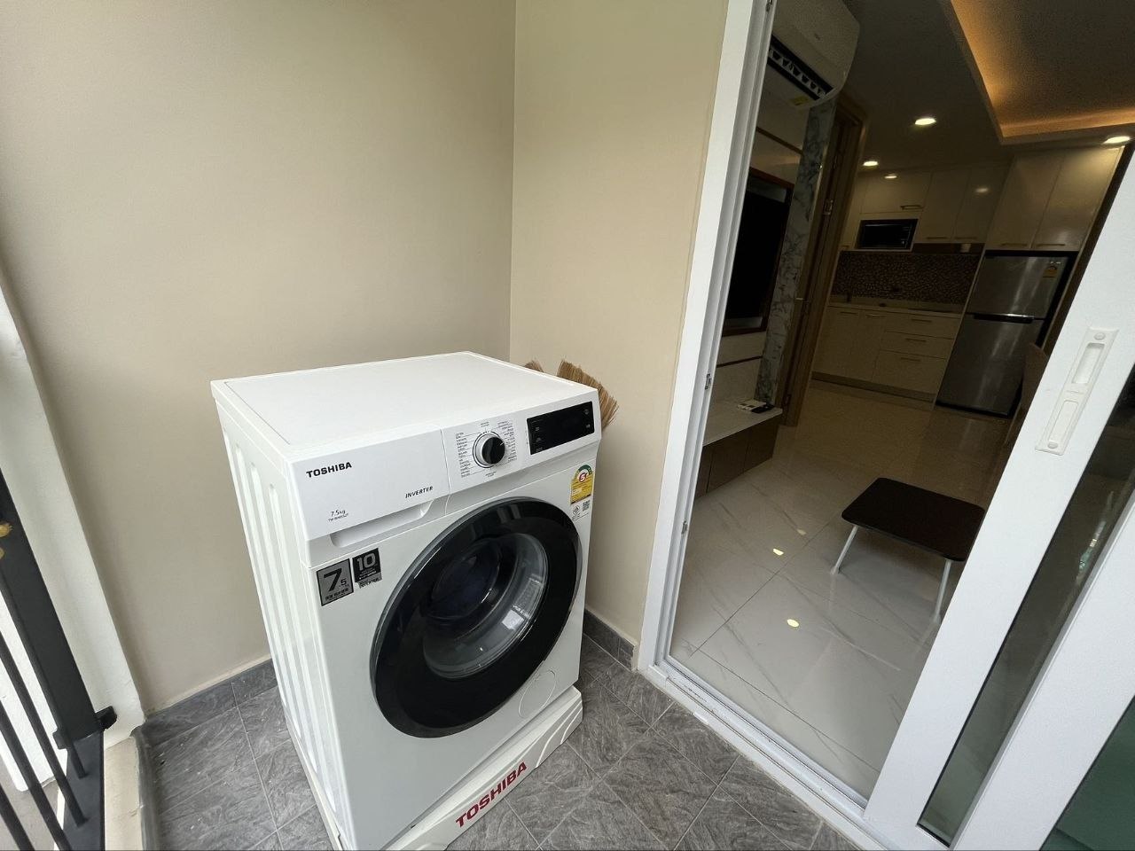 1-Bedroom Apartment in Dusit Park 2 photo 4 of 6