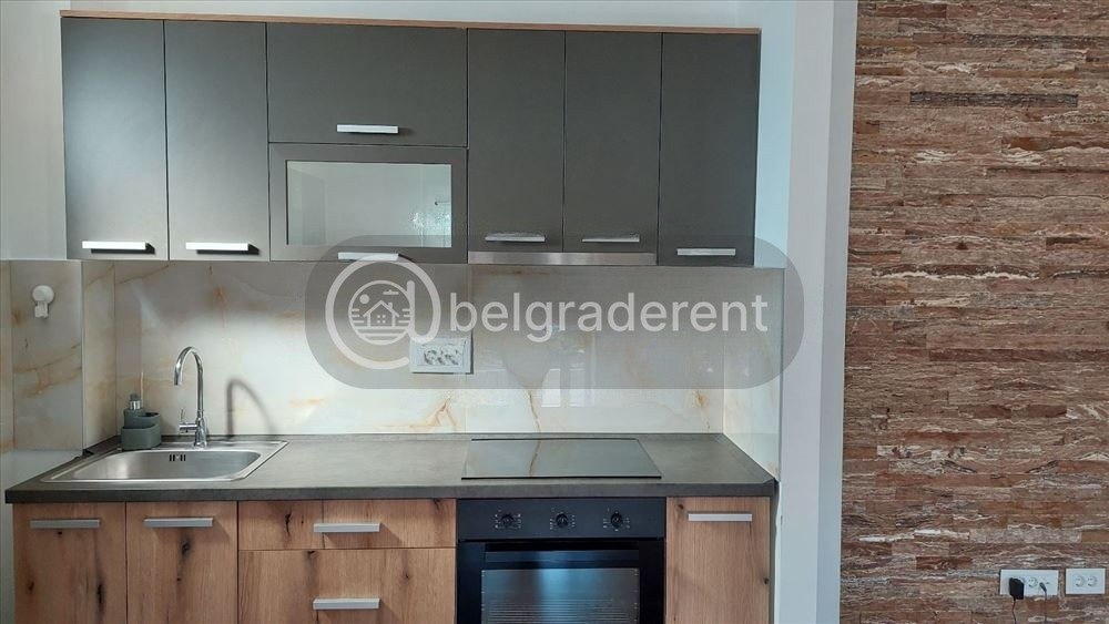 Two-Room Apartment in Učiteljsko Naselje photo 3 of 3