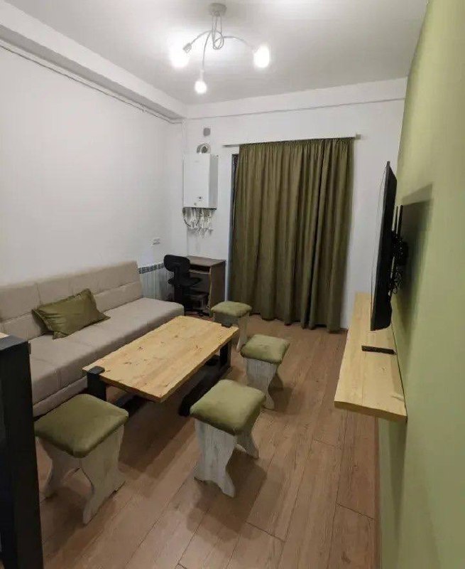 Cozy 2-Room Apartment in Davtashen photo 1 of 8