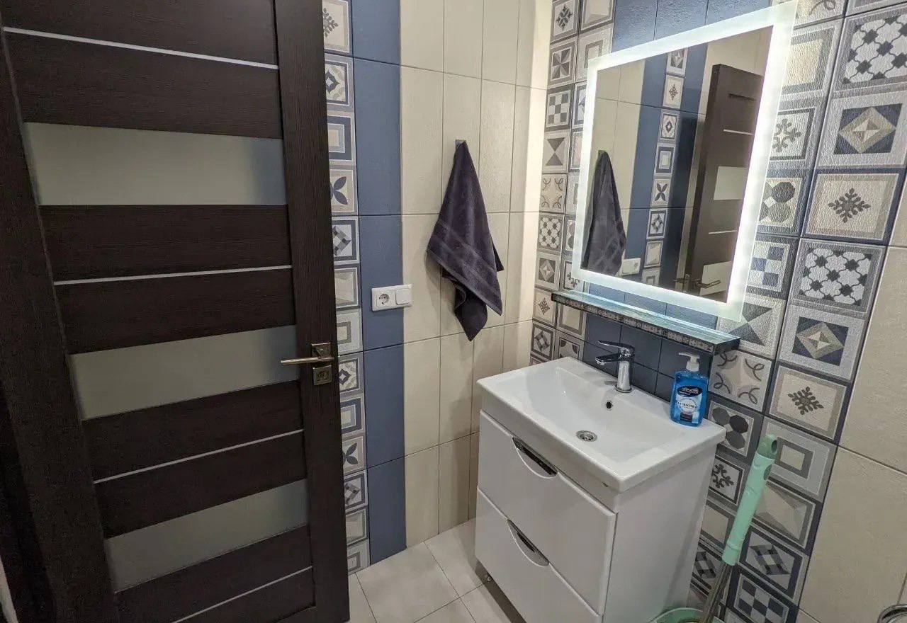 Cozy 2-Room Apartment in Davtashen photo 8 of 8