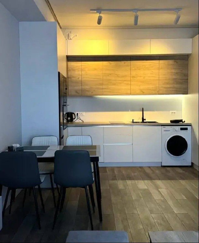 Furnished 2-Bedroom Apartment in Ajapnyak photo 5 of 8