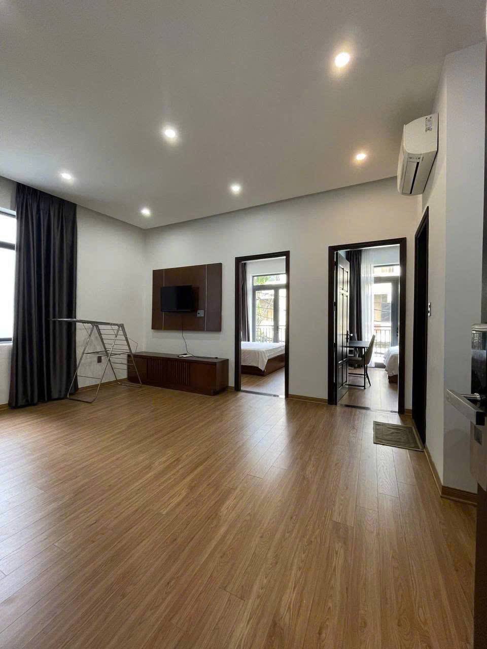 2-Bedroom Apartment in My An photo 2 of 8