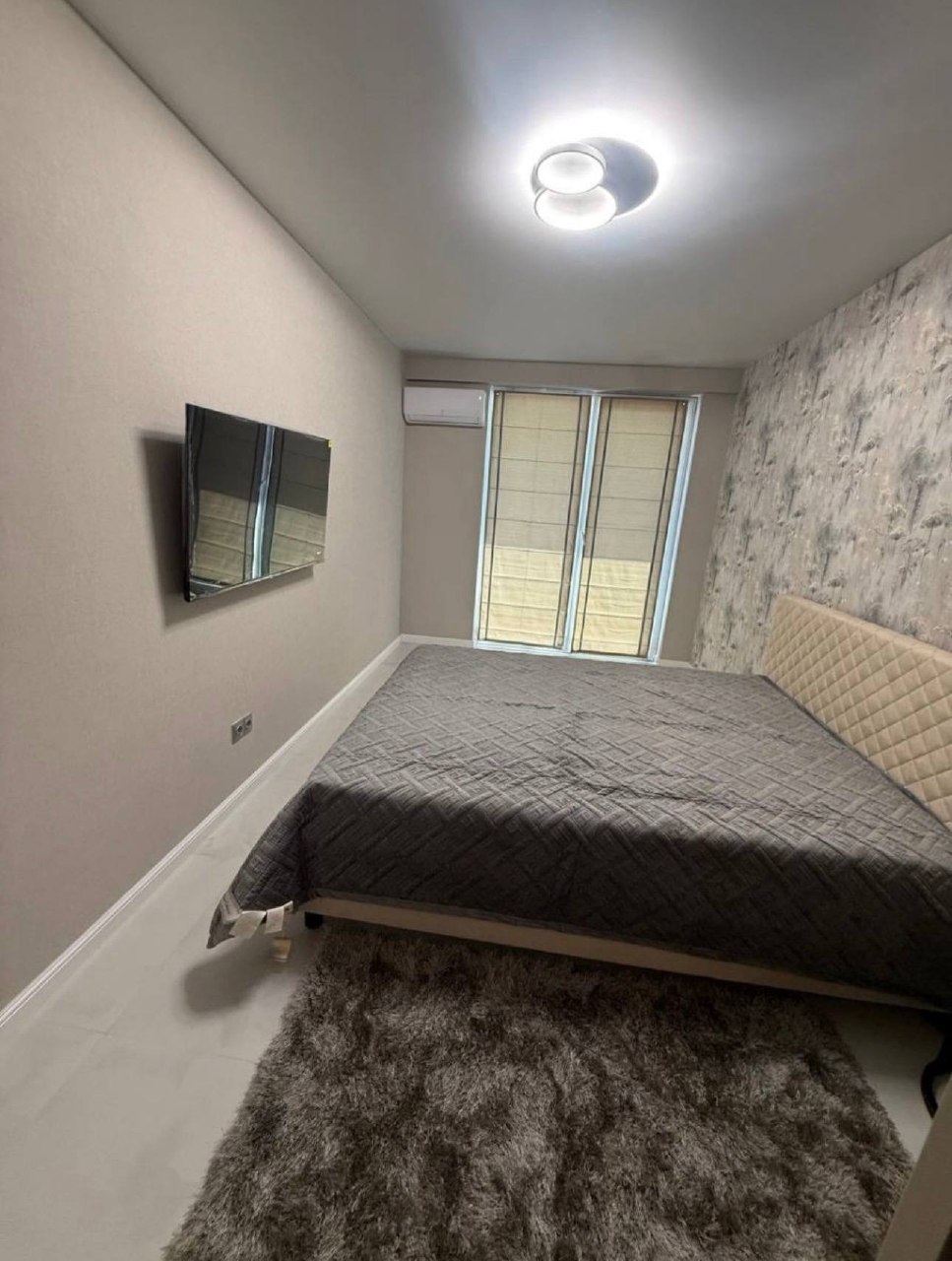 One-Bedroom Apartment near the Airport photo 7 of 8