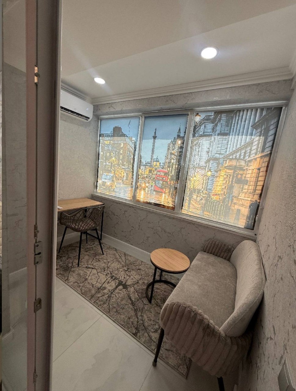 One-Bedroom Apartment near the Airport photo 8 of 8