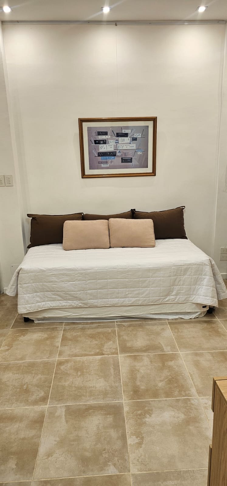 Furnished 2-Room Apartment Near the Obelisk photo 5 of 8