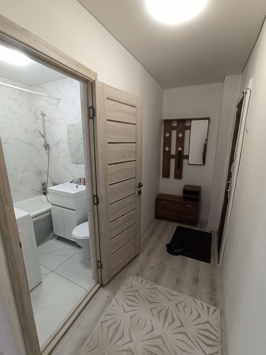 2-комнатная квартира в Ботанике photo 2 of 8
