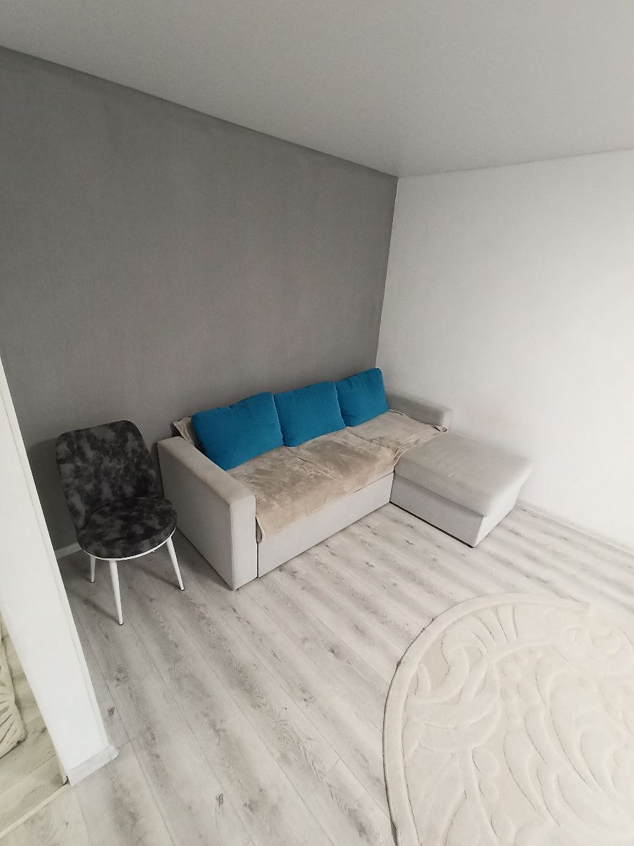 2-комнатная квартира в Ботанике photo 4 of 8