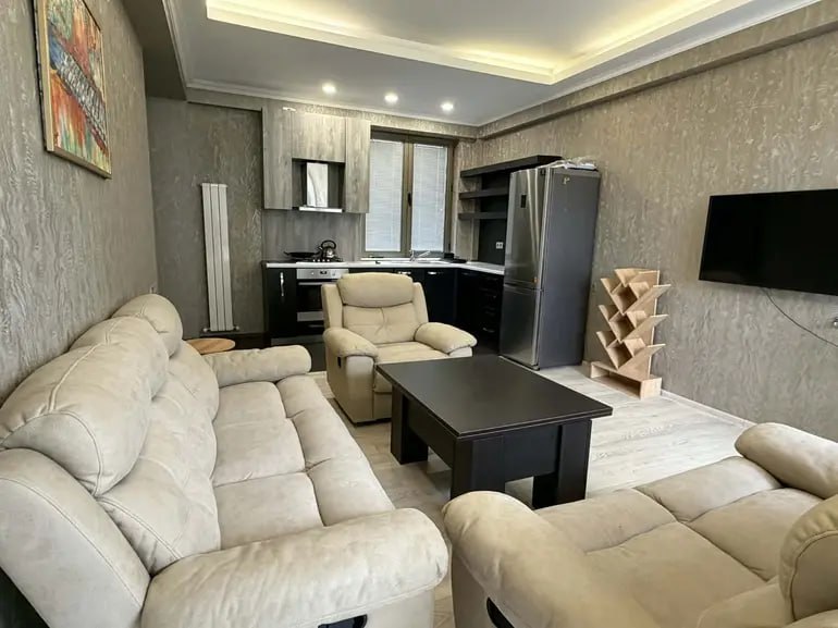 Two-Room Apartment in Vake photo 6 of 7
