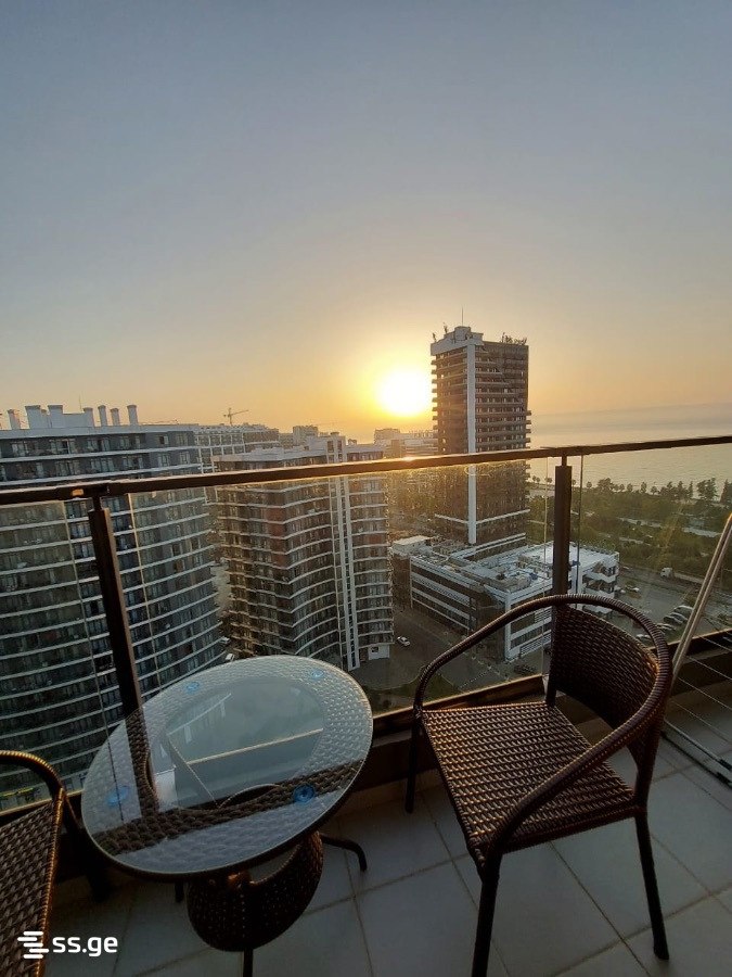 Studio Apartment in White Sails, Batumi photo 3 of 8