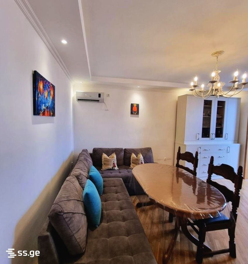Two-Bedroom Apartment in Batumi photo 1 of 8
