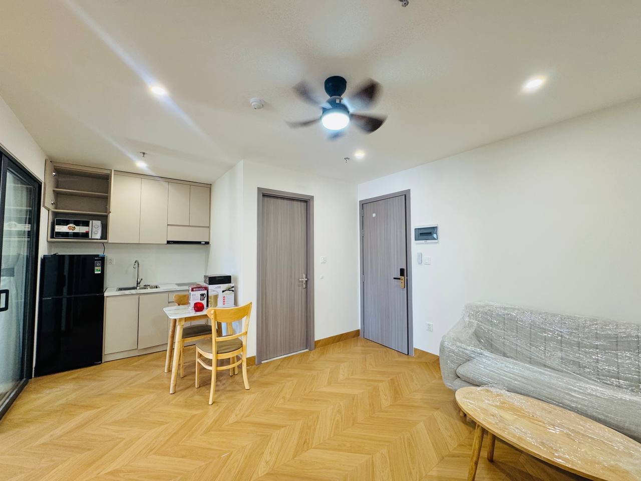 Brand-New 2BR Apartment in Son Tra photo 4 of 8