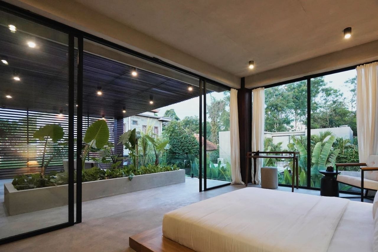 3-Bedroom Jungle-View Villa in Tumbak Bayuh photo 1 of 8