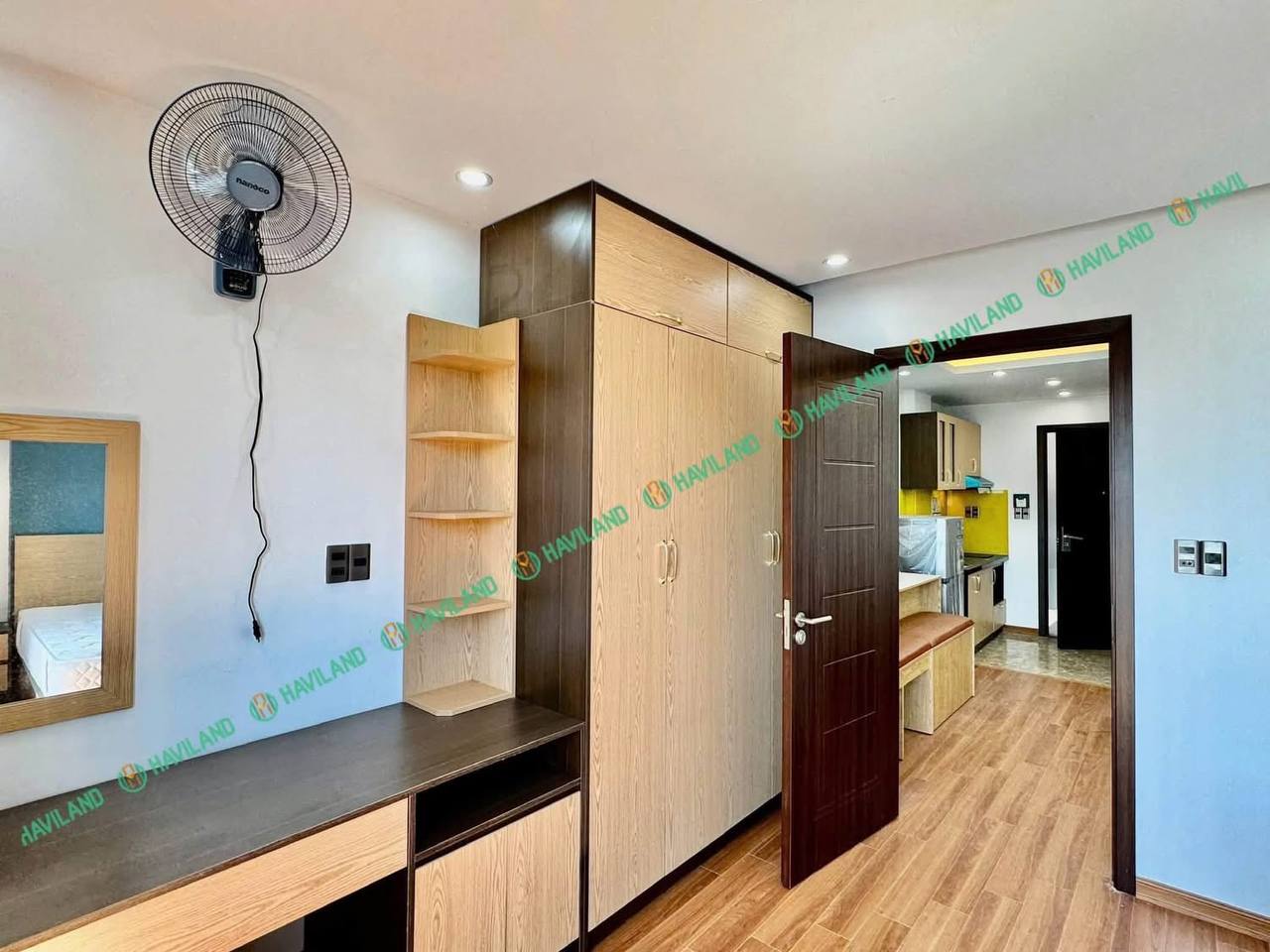 Spacious 1-Bedroom Apartment in Hai Chau photo 3 of 5