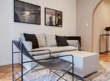 Furnished One-Bedroom Apartment in Recoleta photo 7 of 8