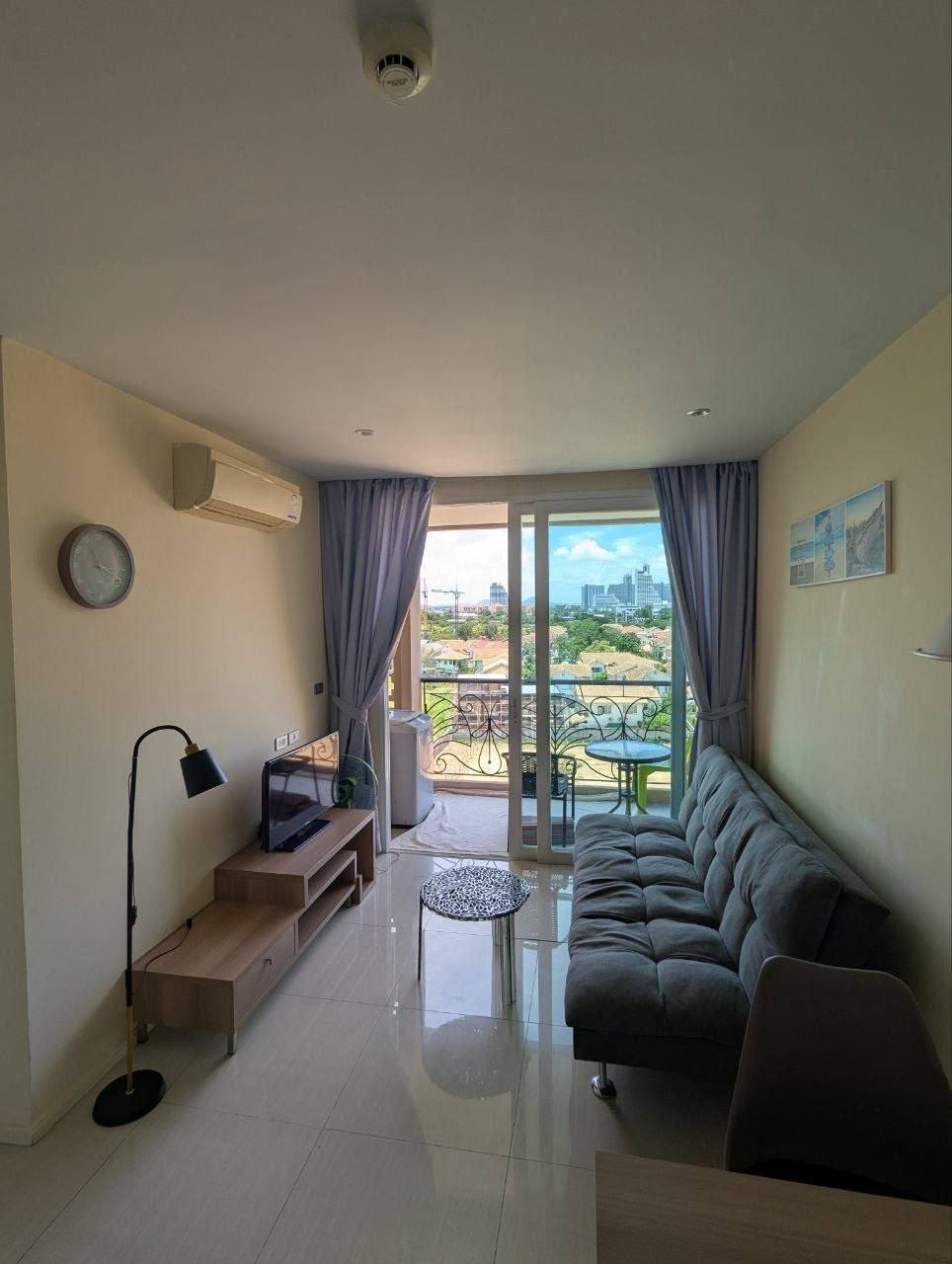 Atlantis Apartment in Jomtien photo 1 of 8