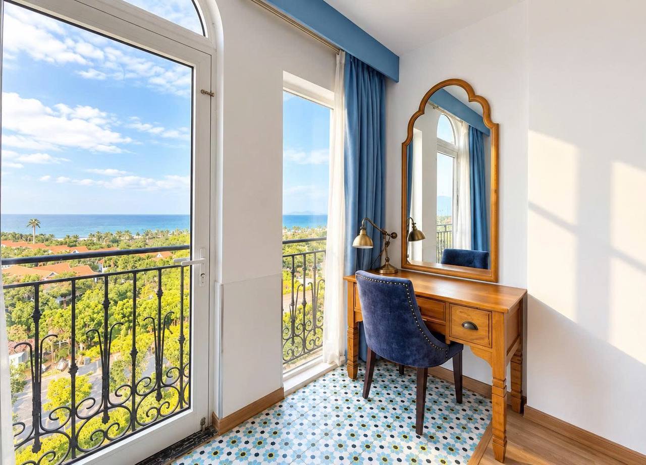 1-Bedroom Apartment with Sea View in Khue My photo 4 of 8